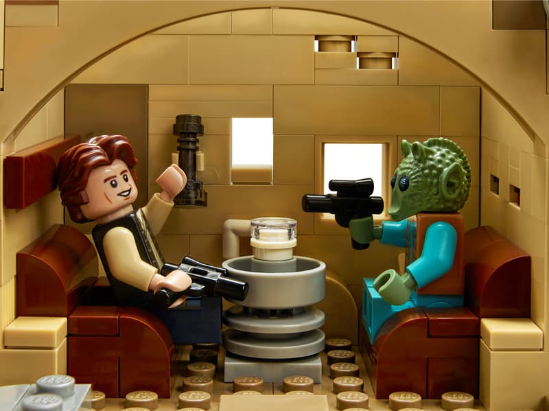 Desert Outpost Cantina - 75290