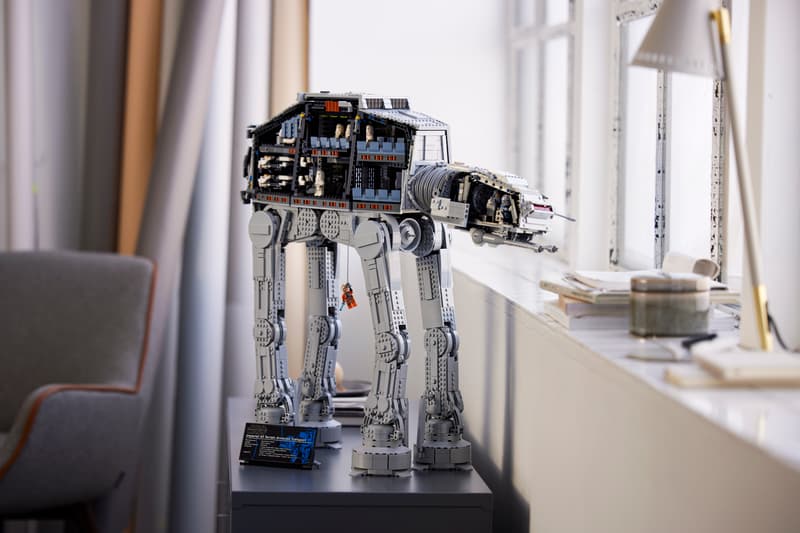 All Terrain Armored Walker - 75313