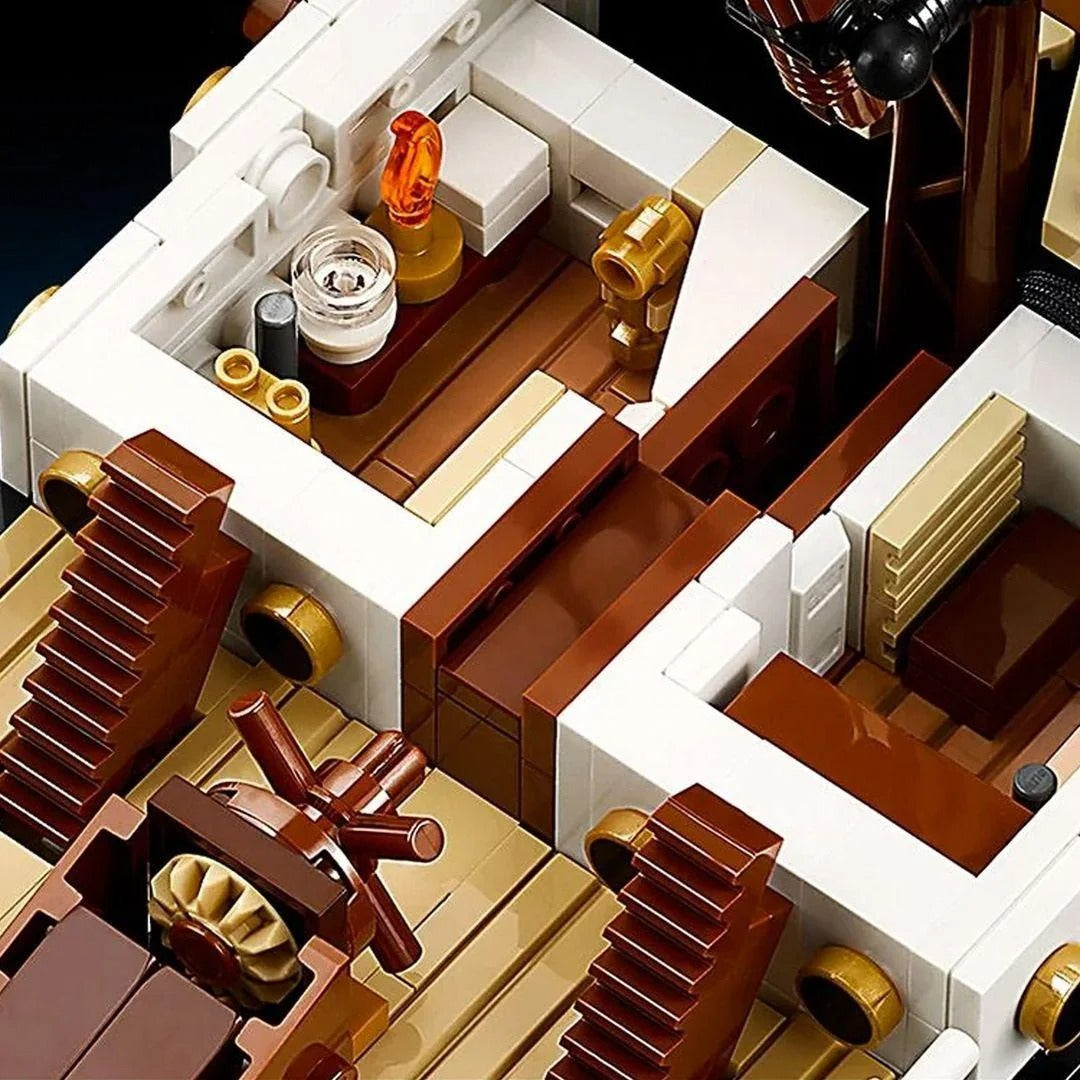 Historic Exploration Ship Building Model - 10335