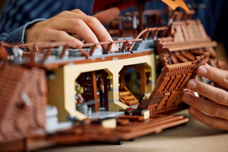 Large Desert Sail Barge Collector Building Set - 75397