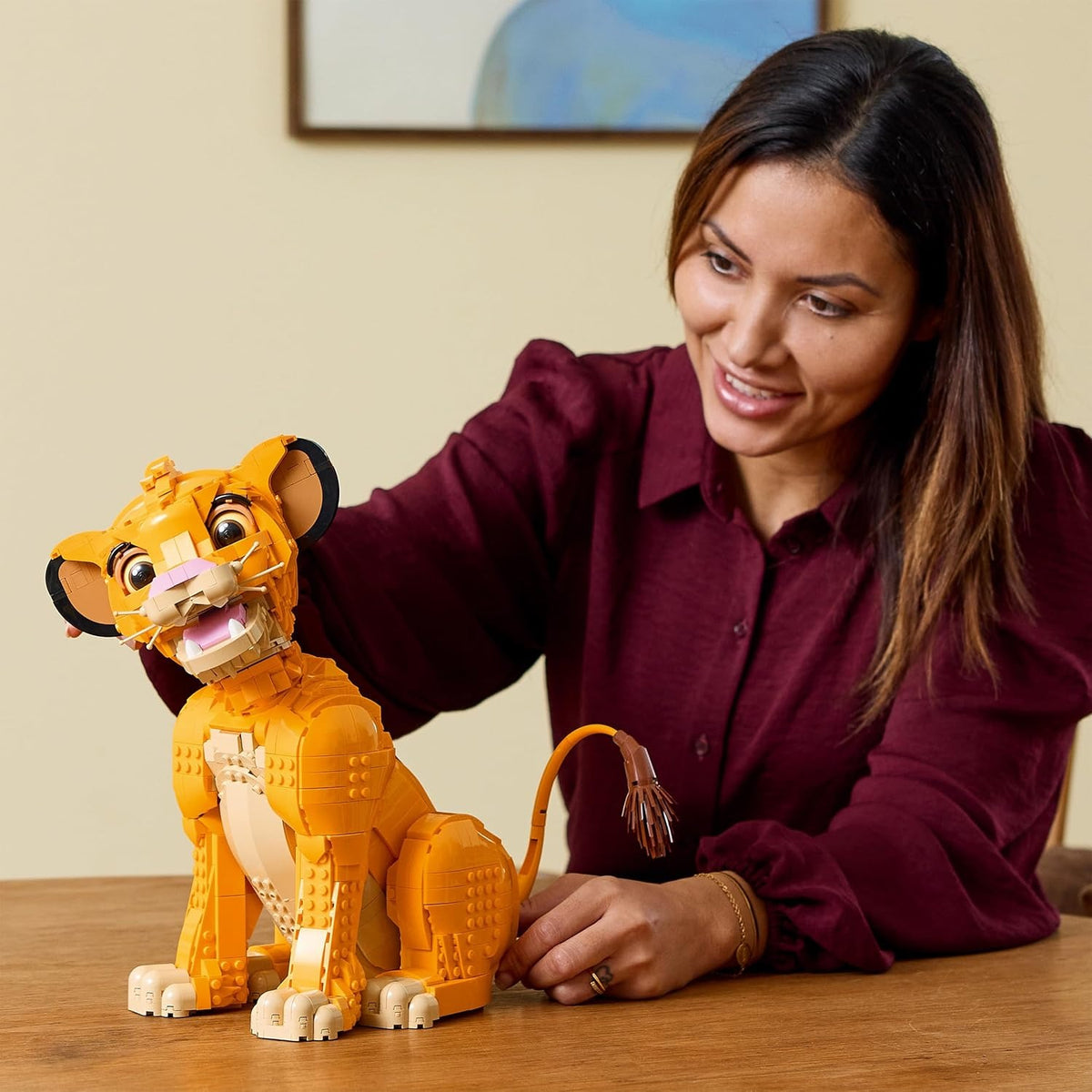 Young Lion Collector Display Model - 43247