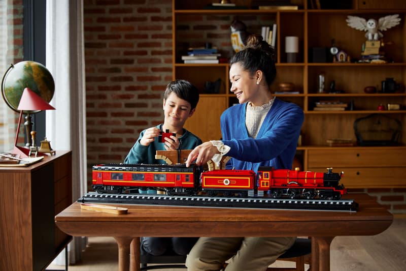 Collector's Edition Magical Steam Train - 76405