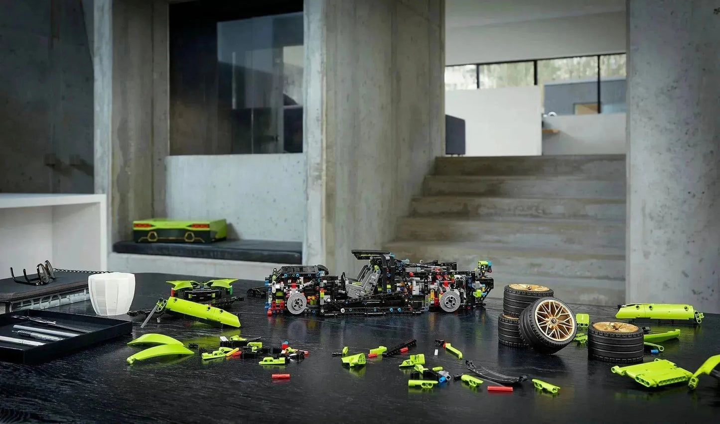 42115 Technic V12 Supercar Building Set