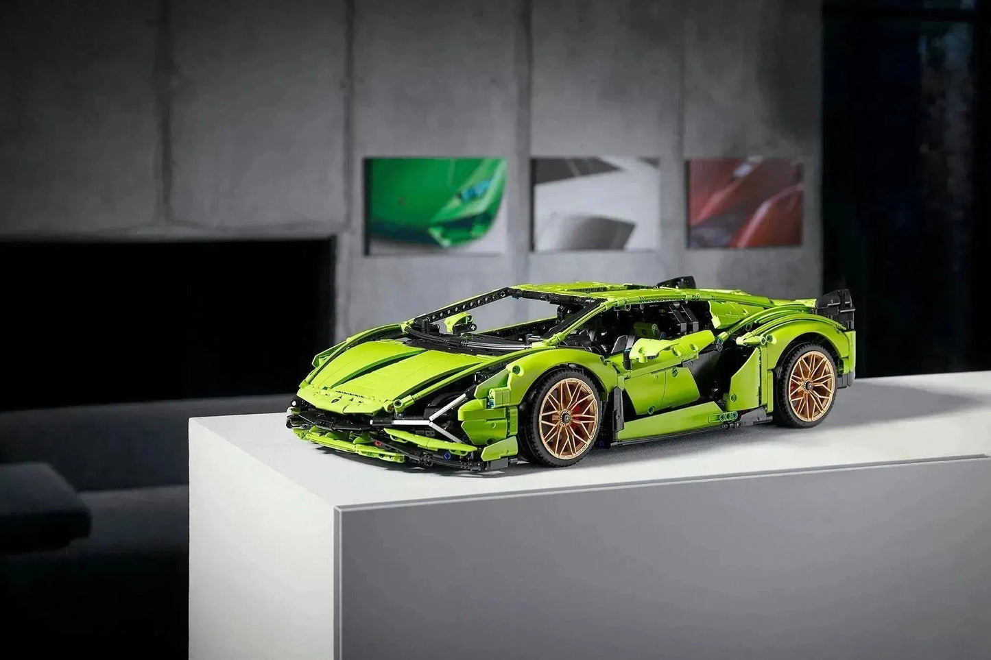 42115 Technic V12 Supercar Building Set