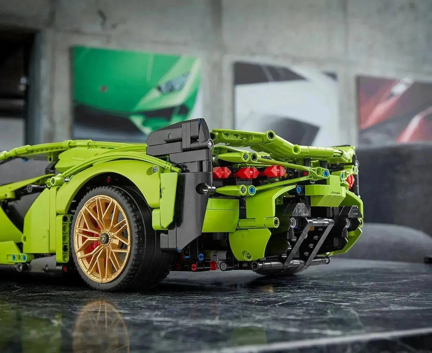 42115 Technic V12 Supercar Building Set