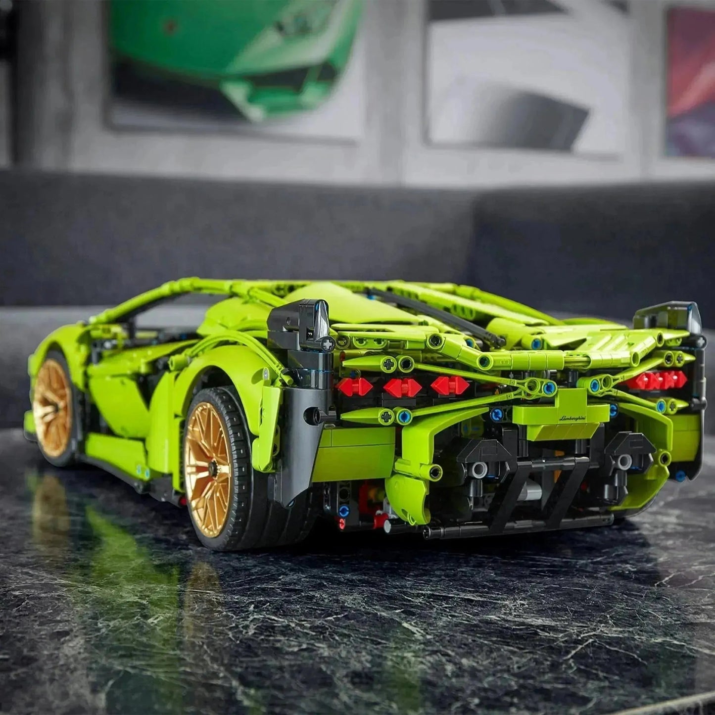 42115 Technic V12 Supercar Building Set